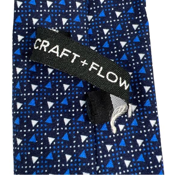 Craft + Flow Boys Kids Geometric Necktie Triangles Blue White 49" - Picture 5 of 11